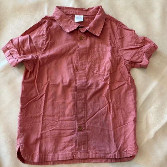 Bundle of boy button down shorts Zara, little co., and old navy - Picture 6 of 15